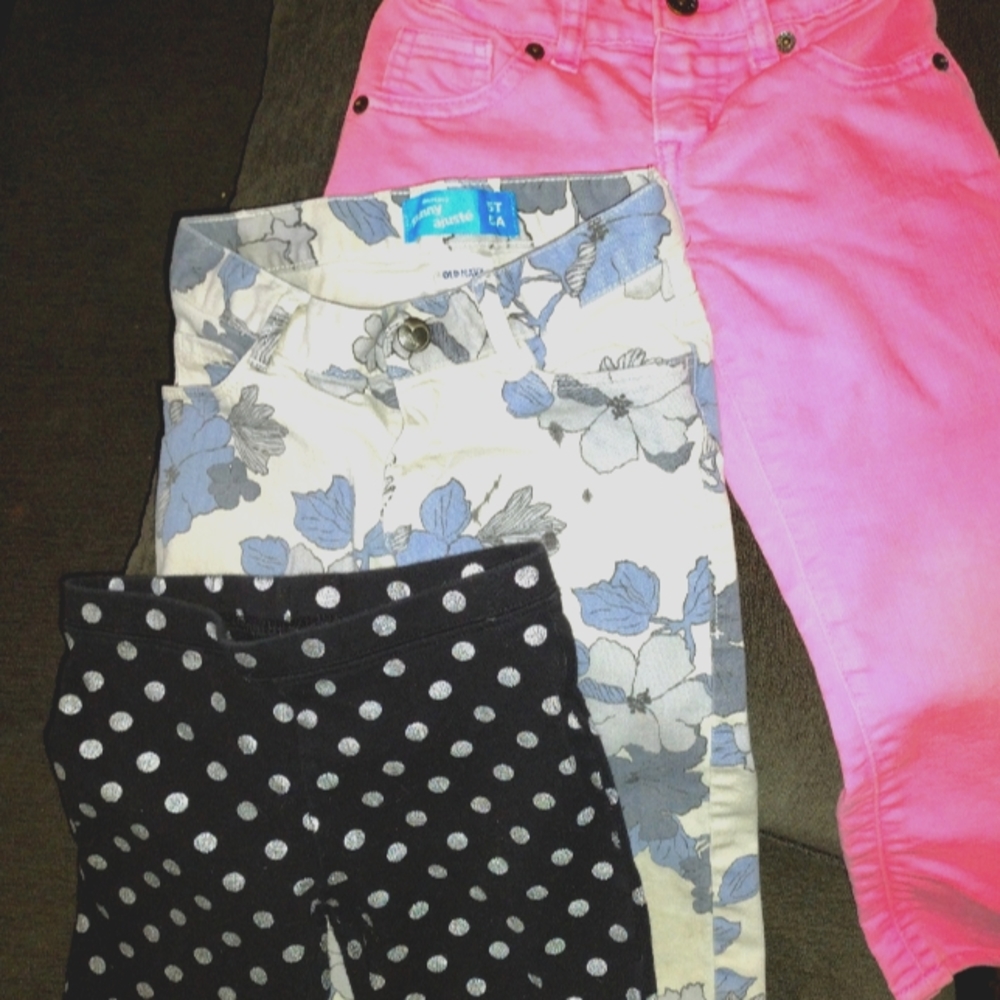 3 pairs of girls 5t pants